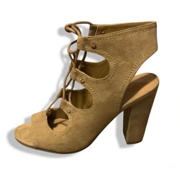 Indigo Shoes - Indigo Rd. Babel / Gladiator Sandal (9.5)